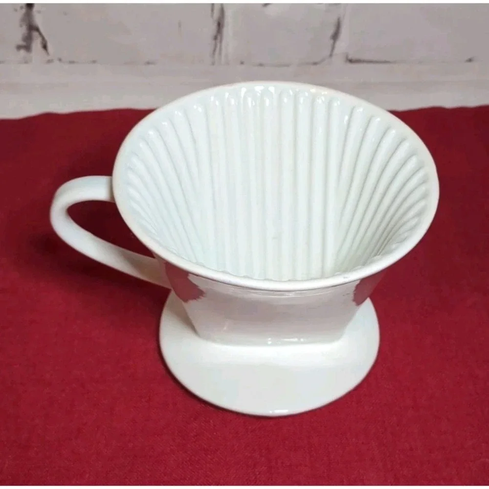 Melitta 1x4 Porcelain‎ Coffee Filter Holder Pour Over Coffee Dropper Vintage